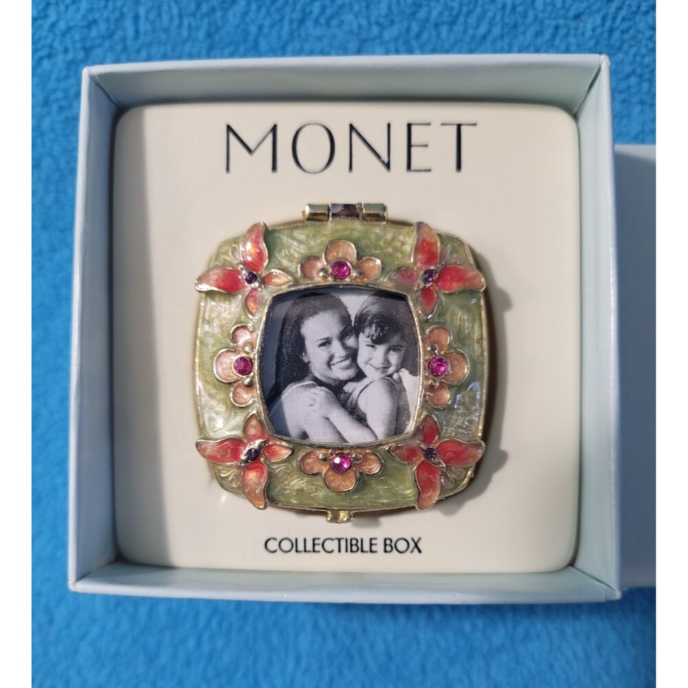 Monet Collectible box MNRUC380 Photoframe Trinket Box Green/Gold